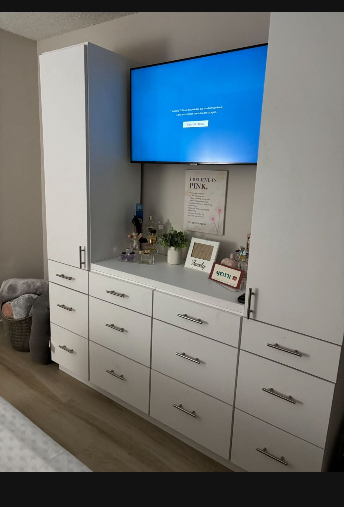 White Custom Closet Organizer Storage Cabinet