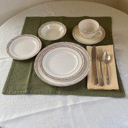 Vintage Dinnerware Set For 8