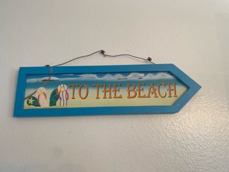 ‘To The Beach’ Decorative sign