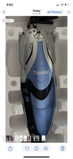 Radio Controlled Boat 14”