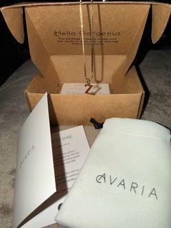 Avaria Gold Necklace