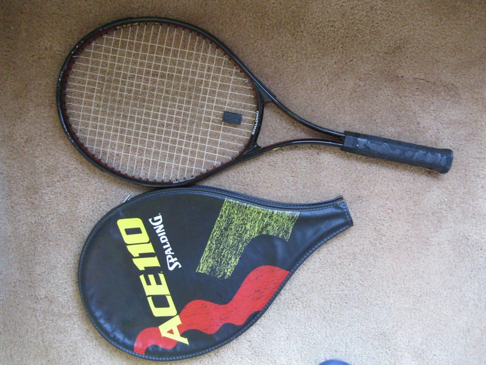 Tennis Racket by Spalding (Ace 110)