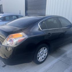 Nissan Altima 