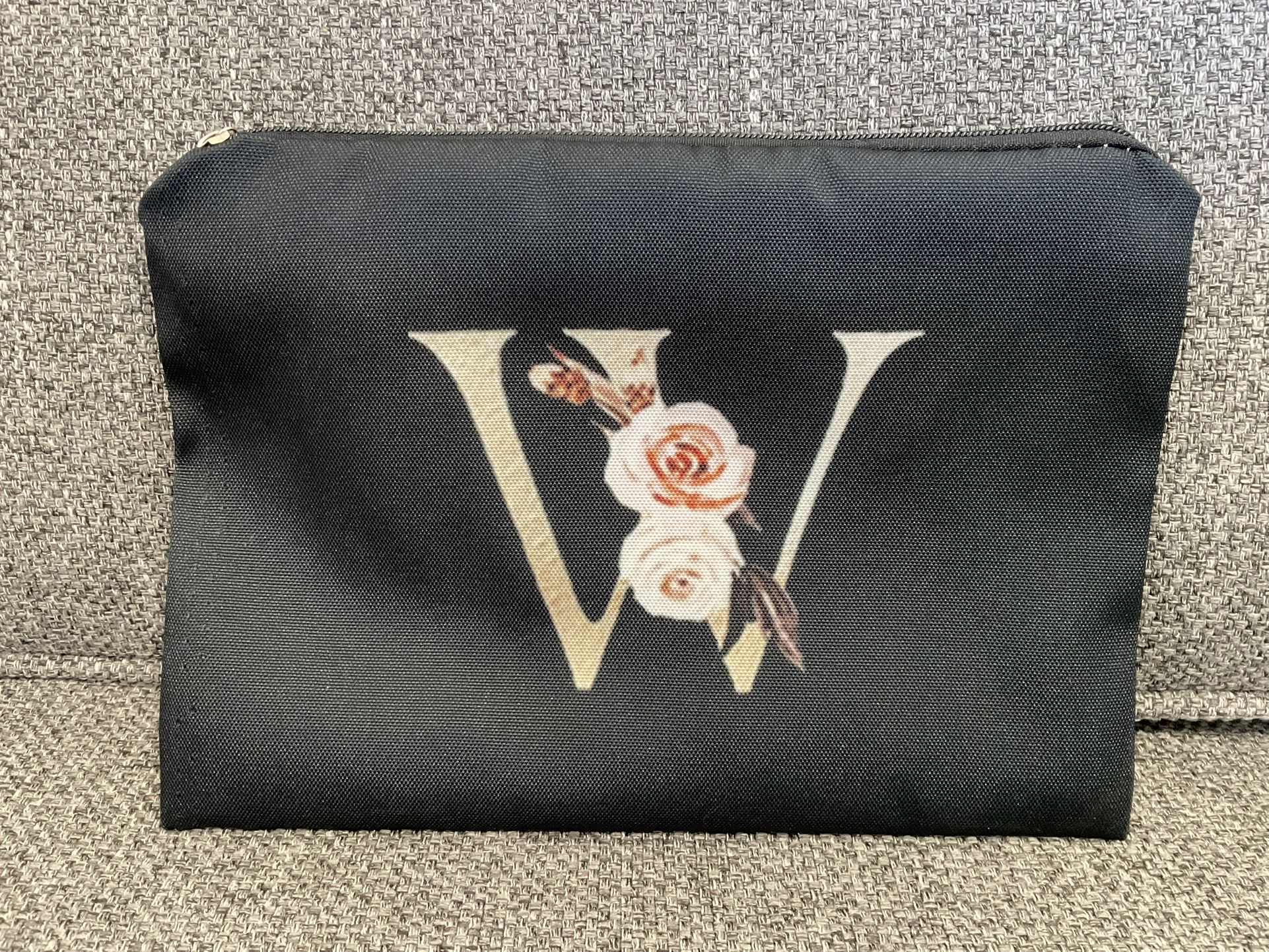 New Initial Letter W Pouch