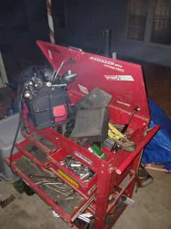 U.S. GENERAL TOOL BOX