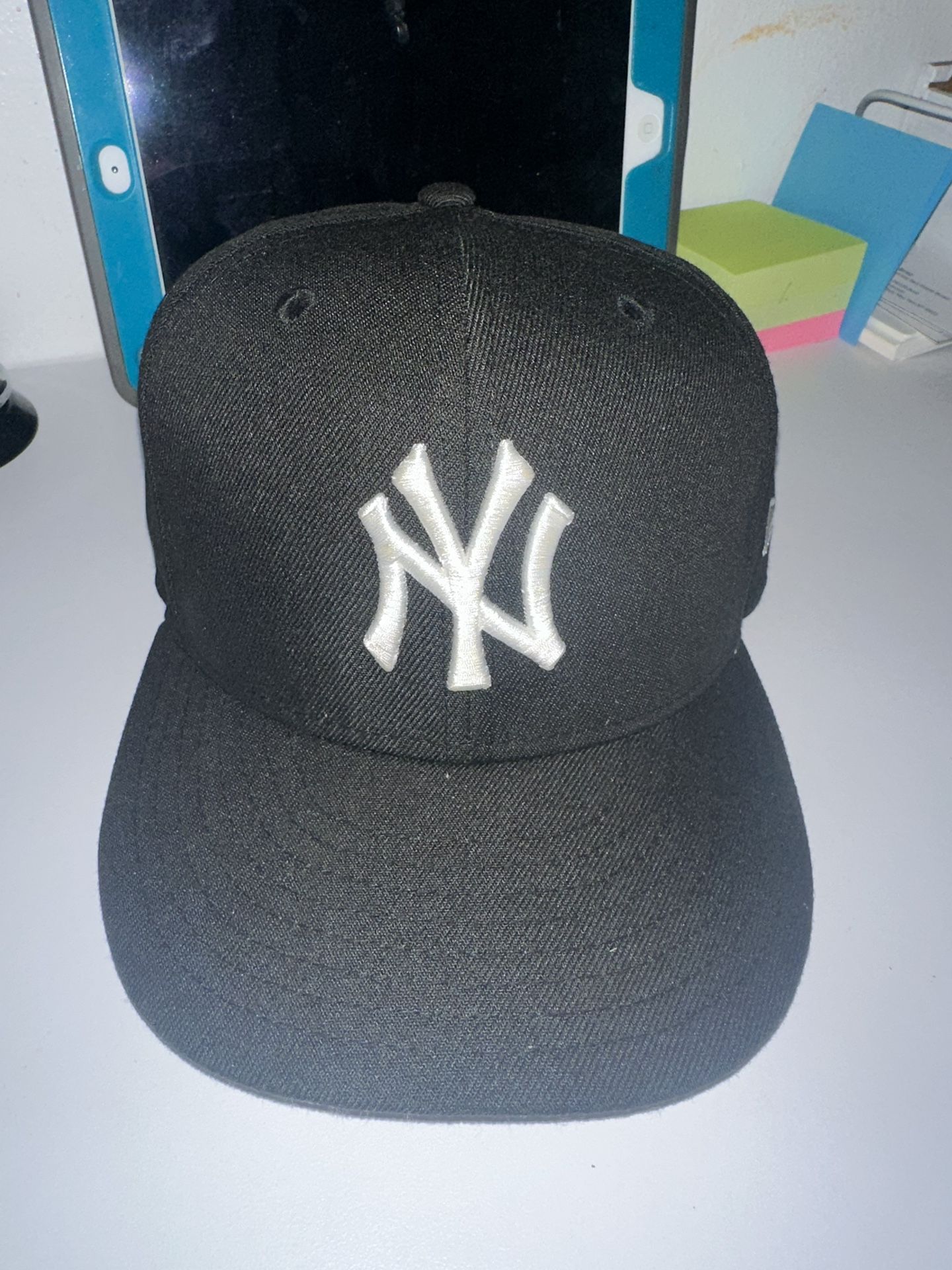 Yankee Fitted