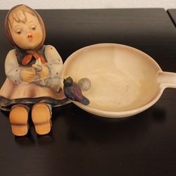 Hummel Goebel "Happy Pastime Singing Girl Bird Bath"