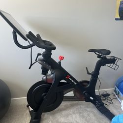 Peloton Bike