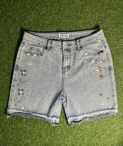 Rhinestone Cross Denim Shorts Size 32