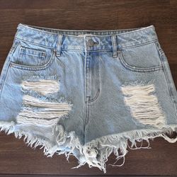 Women’s High Rise Denim Shorts Size 4