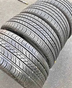 225/55r18 Continental tires con 80% de Vida las 4