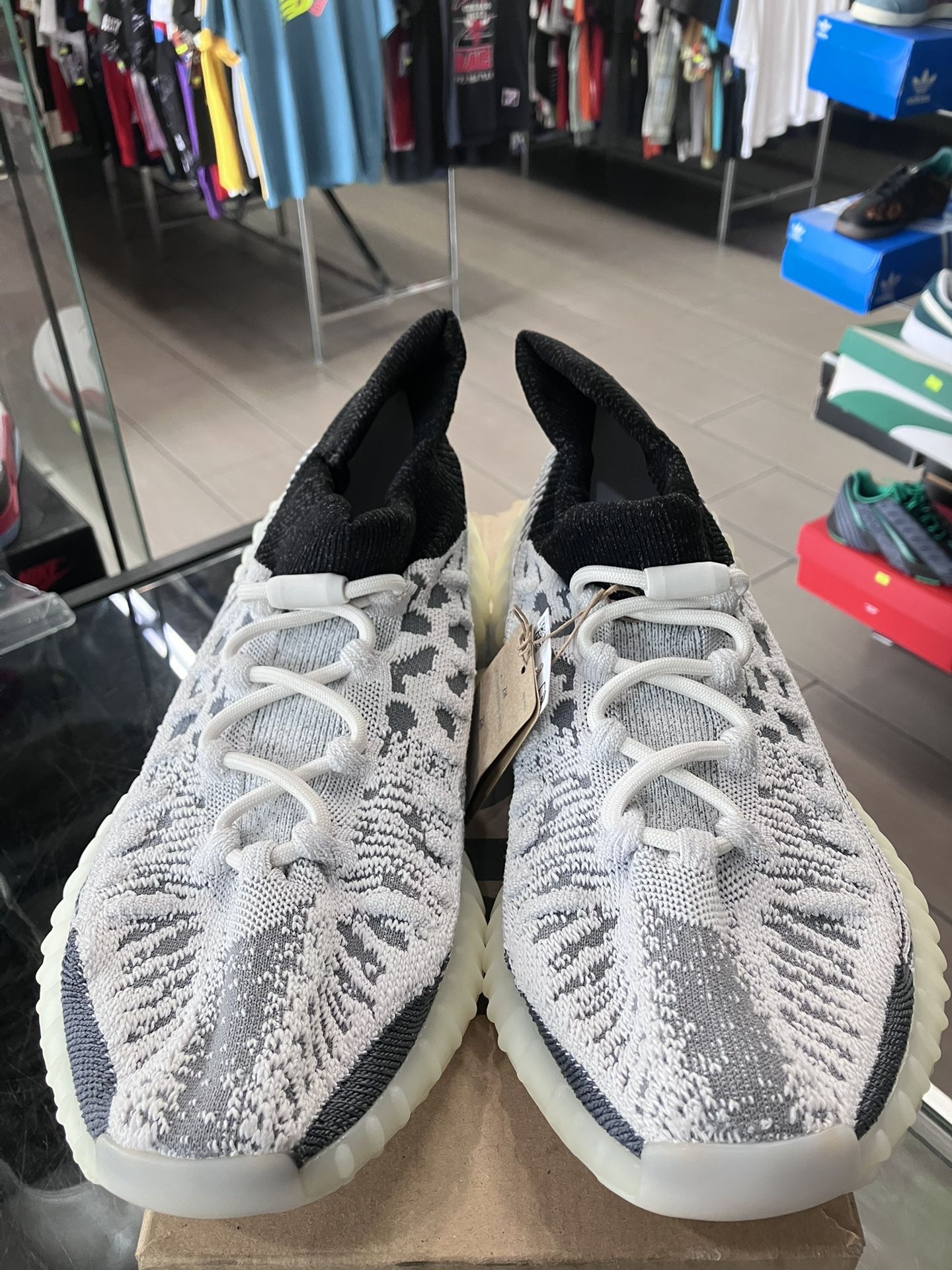 Adidas Yeezy 350 V2 CMPCT Slate Panda main image 4