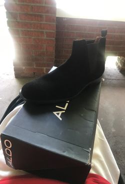 Chelsea boots/ size 12 /aldo Never worn