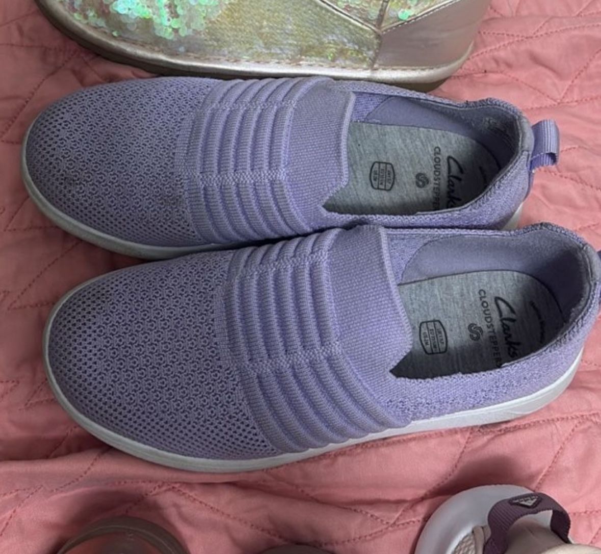Girls Clark’s Cloudsteppers Slip On Shoes Size 2