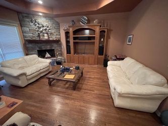 Cream White Soft Leather Sofa & Loveseat Set