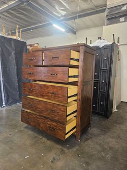 Dresser