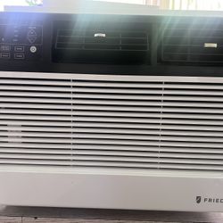 Brand New Smart Friedrich AC