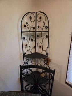 Wrought Iron Corner Bakers Rack with Floral Detail
