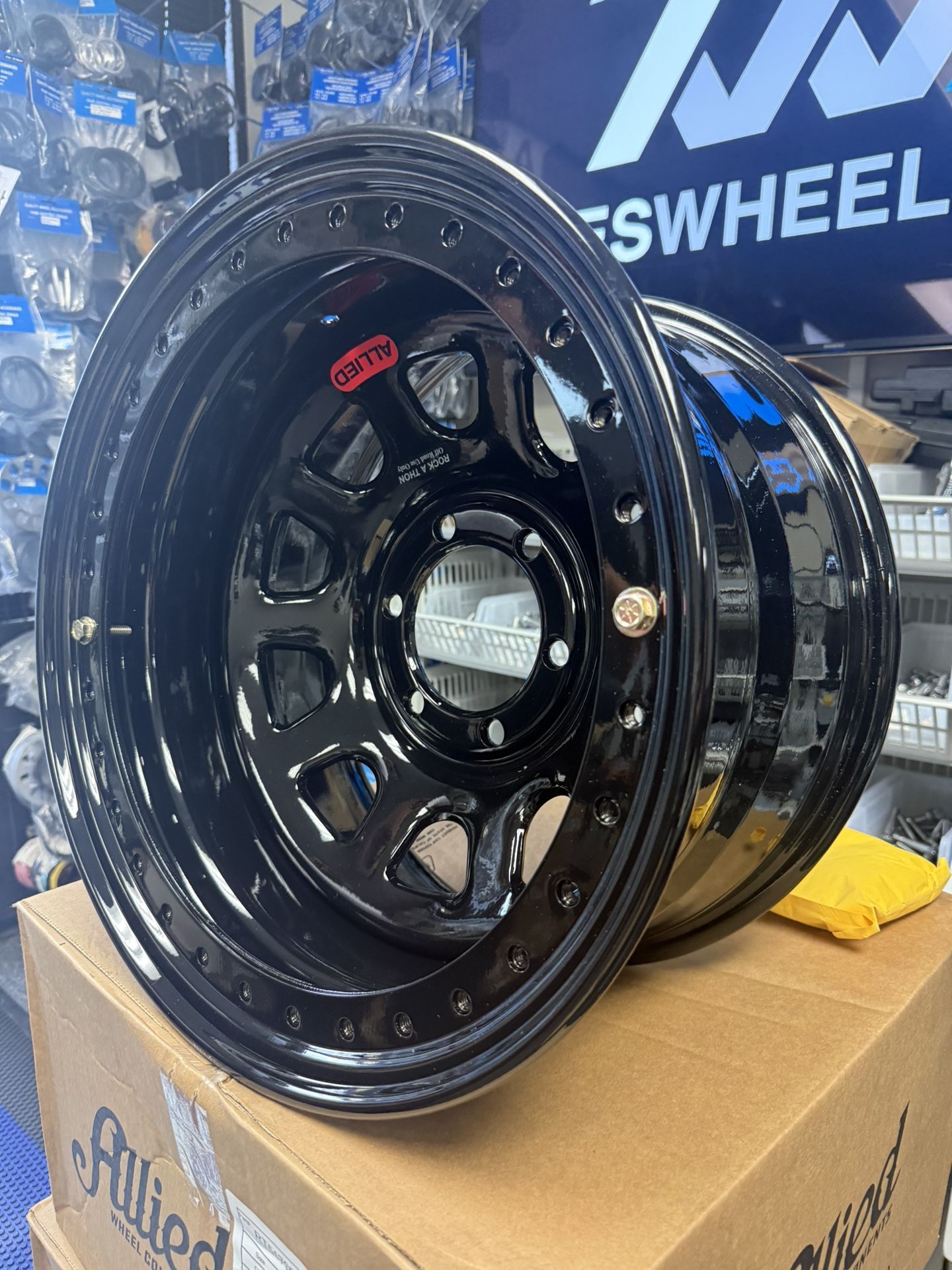 4 Wheels Raceline Wheel RT5179560 Daytona Beadlock Rt-51 Black 17x9 -38 6x139.7