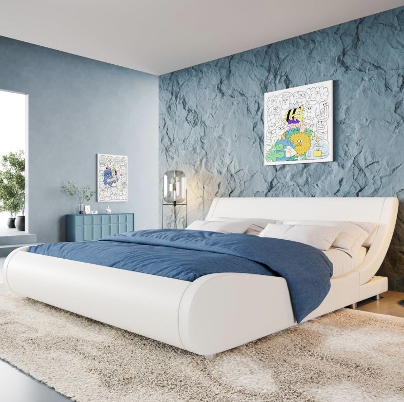 Moving Out Sale! Wavy Bed Frame🌊