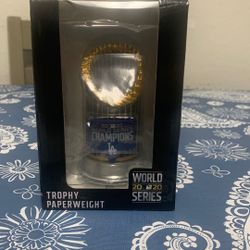 Trophy Paperweight 2020 World Series 