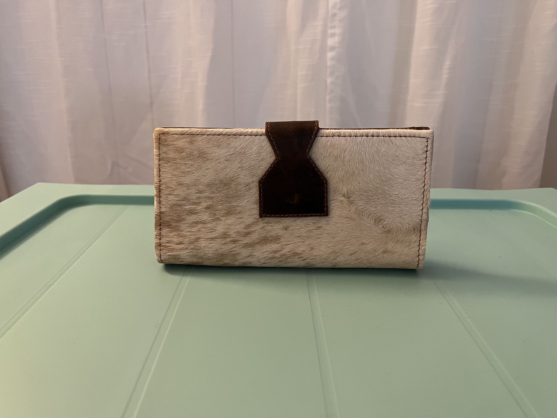 Leather Cowhide Wallet - New.
