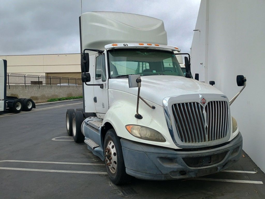 2015 International Cummins Engine