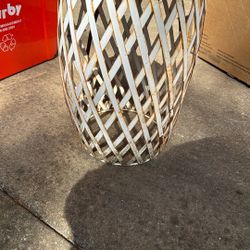 Free Metal Plant Stand