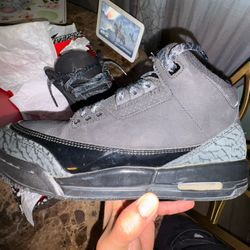 Size 7 Y Black Cat Jordan 3s