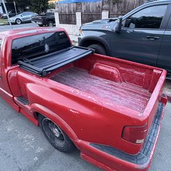 Ranger Step Side Tri Fold Cover that Kind of Fits the Step Side S10 Bed