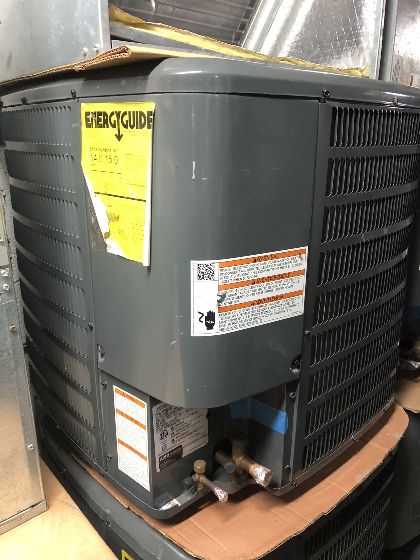 2.0 TON GOODMAN CONDENSER 2016 14 SEER 410A for Sale in Pembroke Pines