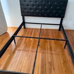 Queen size platform bed frame