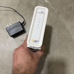 ARRIS SB8200 SURFboard DOCSIS 3.1 Modem
