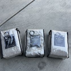 Courtains Set 35 Dlrs