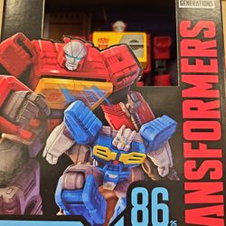 Transformers The Movie Studio Series 86-25 Autobot &Eject