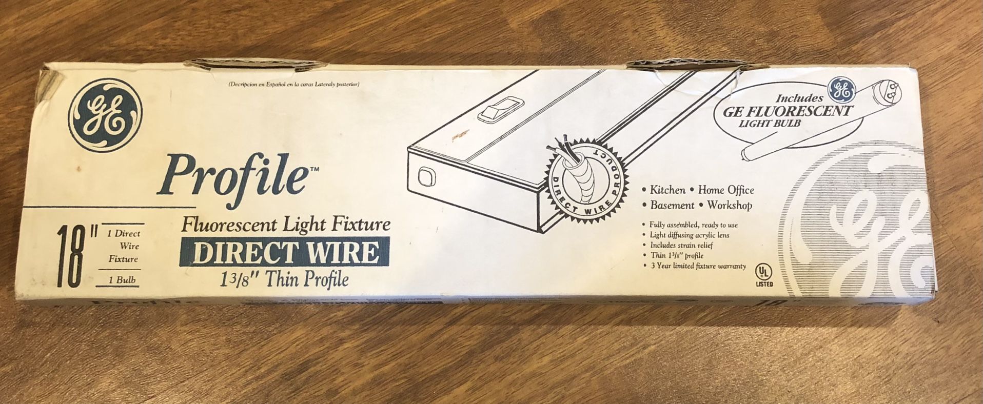 Fluorescent Light Fixture -Direct Wire  -18”