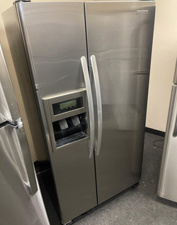 KitchenAid Side‑by‑Side Fridge – Stainless, Ice/Water Dispenser