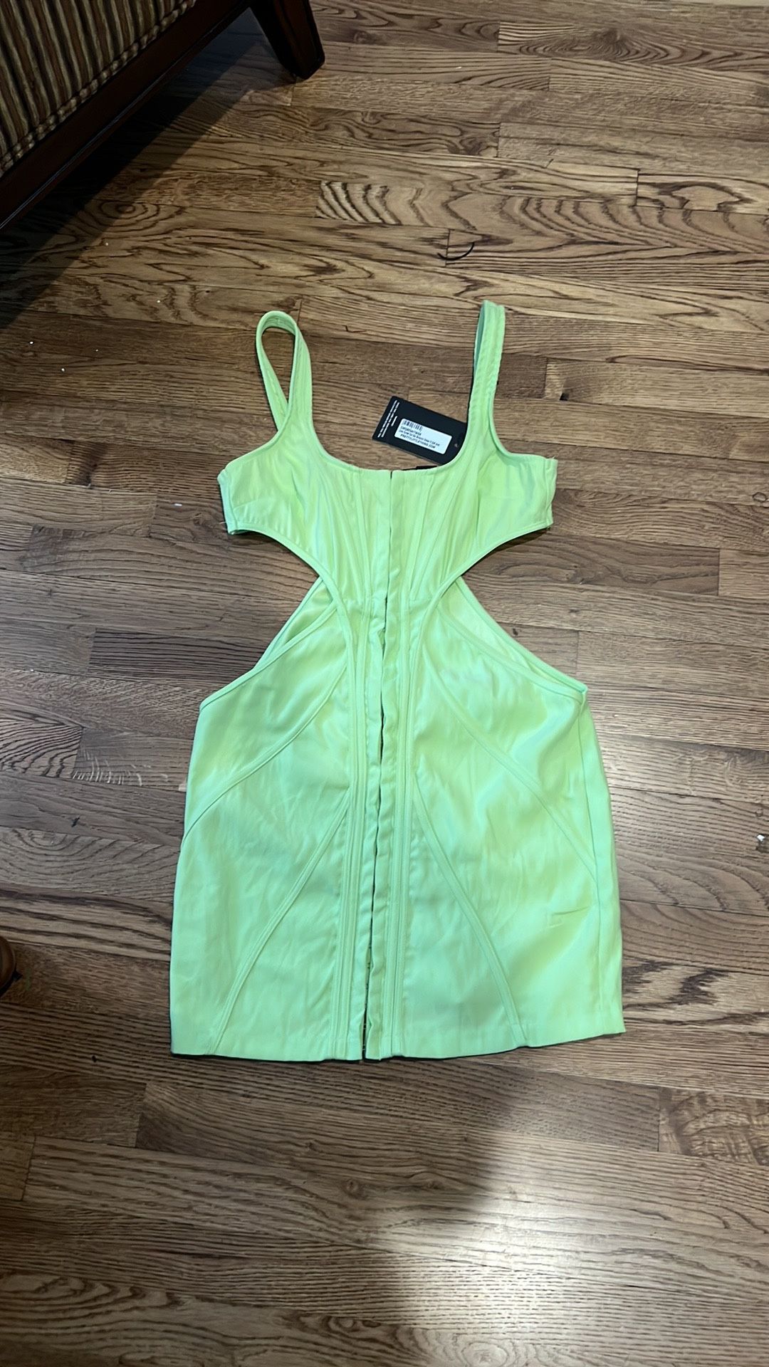 Nwt Pretty little Thing