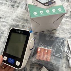 Blood pressures monitor 