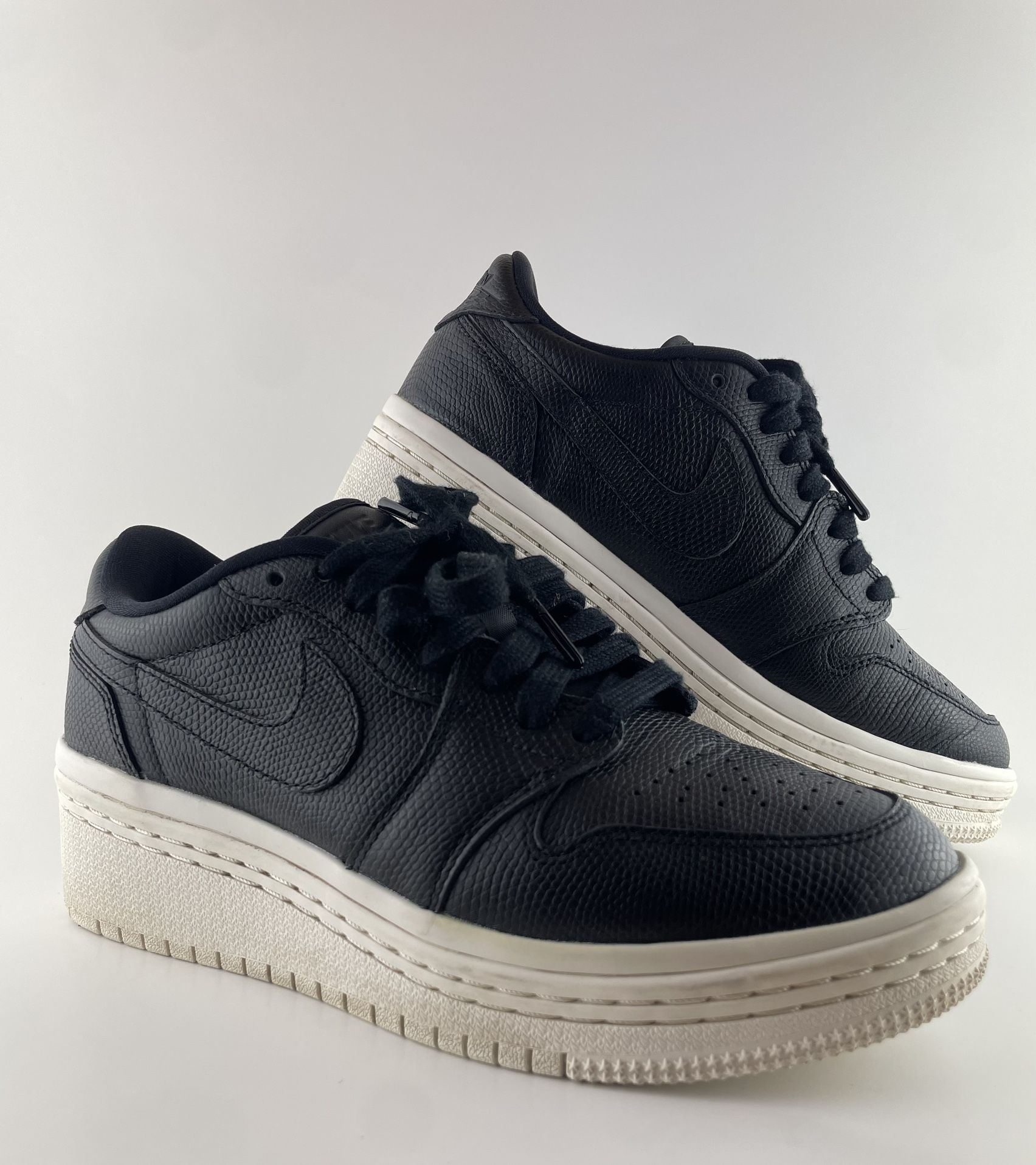 Nike Air Jordan 1 Low Lifted Size 7.5 W