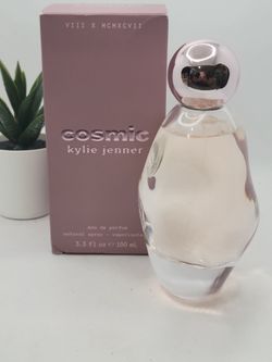 KYLIE COSMETICS
 
Cosmic Kylie Jenner Eau de Parfum

3.3 fl