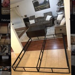 King size metal bed frame