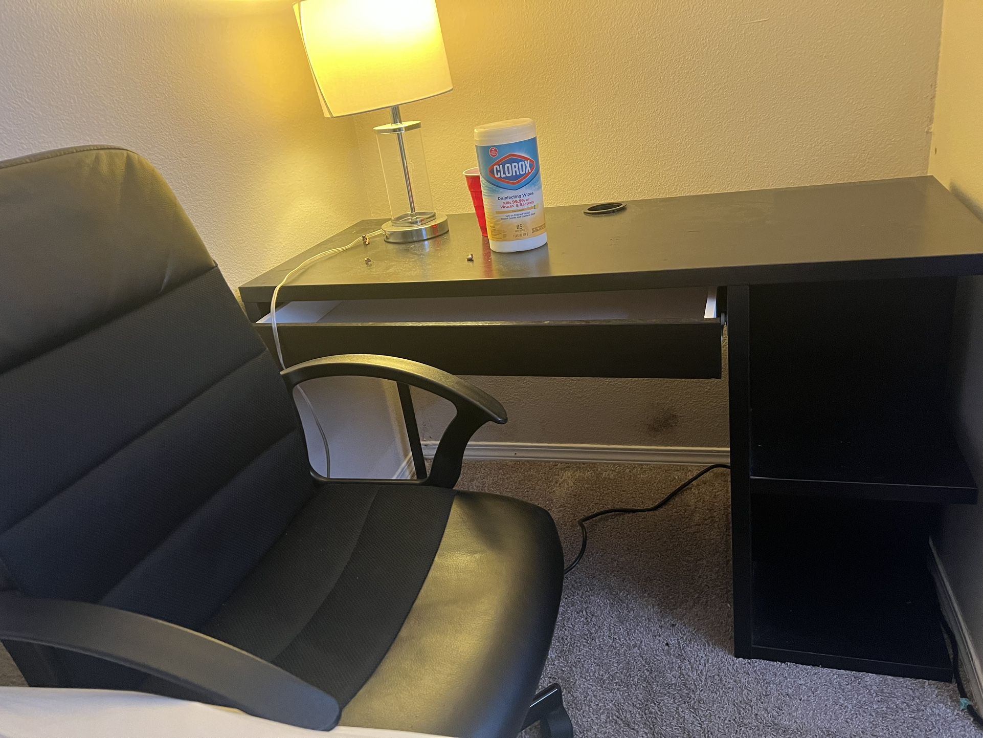 Black Desk And Chair