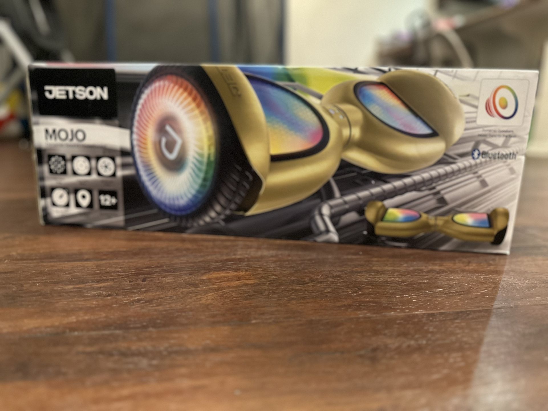 (NEW) Jetson Mojo Hoverboard
