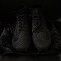 Nike mercurial elite soccer cleats