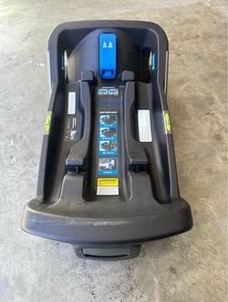 Nuna Pipa Car Seat Base