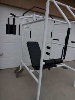 Workout station