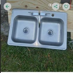 Stainless Steel Kitchen Sink