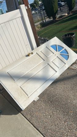 Free door must be able to pickup