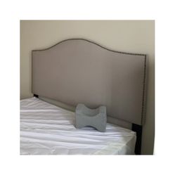 Safavieh Taupe Full Headboard - Never used